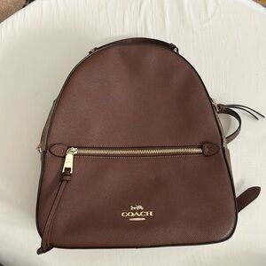 Coach brown leather bag!! 
Used 2x times